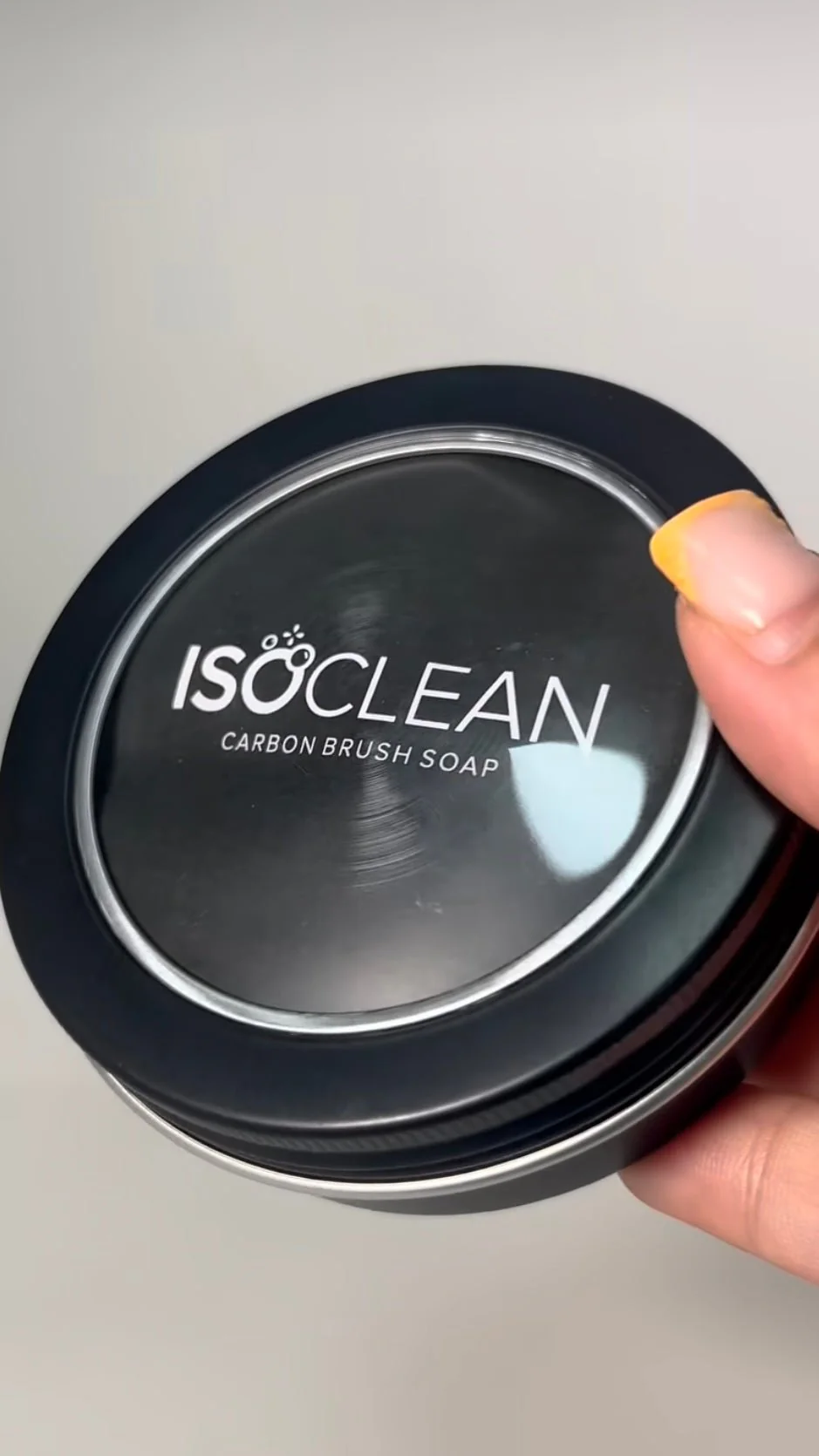 Carbon Makeup Brush Cleaning Soap - Image 4